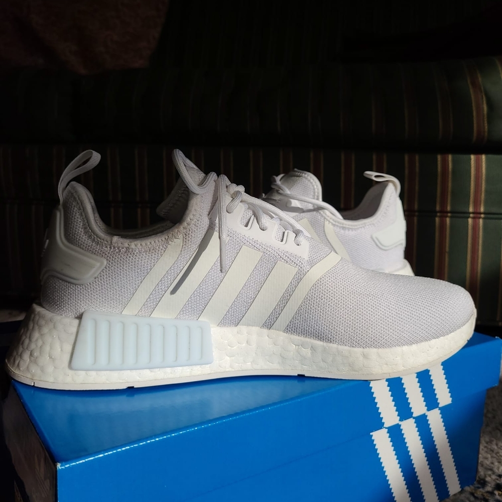 Adidas Nmd R1 running shoes, color white, men U.S size 9, UK 8.5